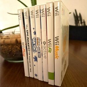 Wii 7 Game Collection with Various Titles